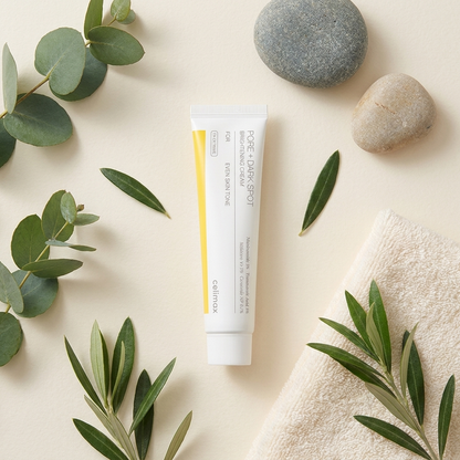 Brightening cream flatlay with botanicals